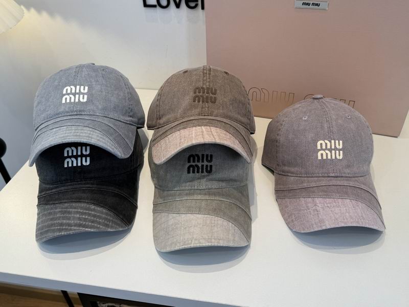 Miumiu cap 083006